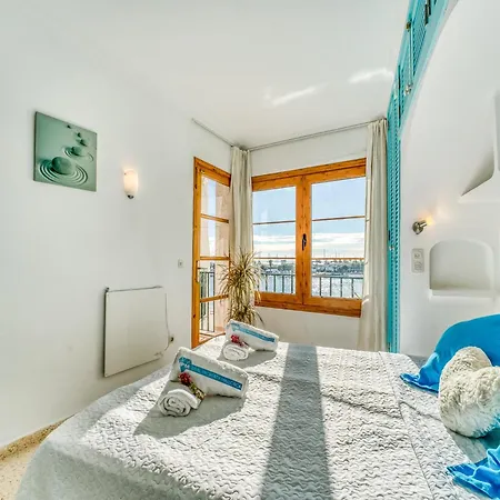 With Private Roof Terrace